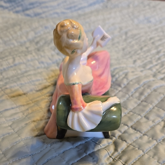 Royal Doulton "Repose" Porcelain Lady Figurine in Pink and Green - Picture 6 of 7